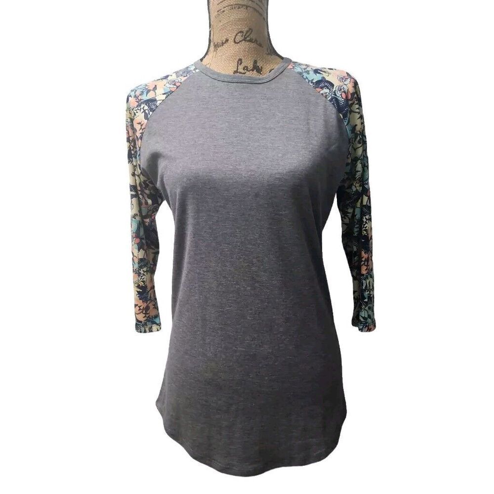 Lularoe Women's Size S Randy Top Gray 3/4 Raglan Sleeveโ